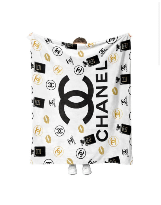 White Bottle Print Blanket