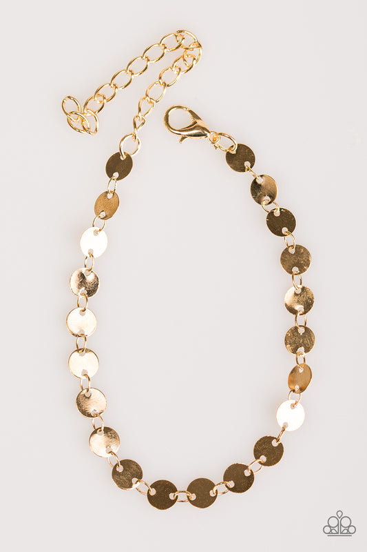 Spotlight Social - Gold